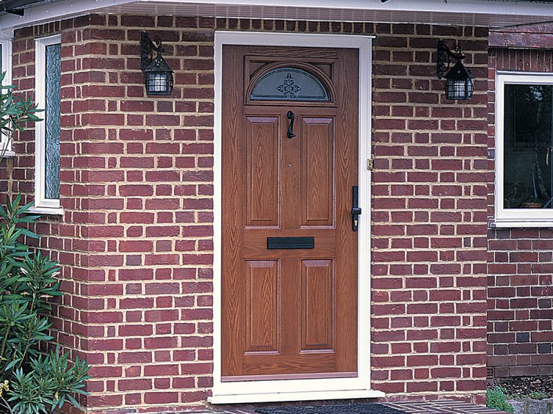 installers of doors Milton Keynes
