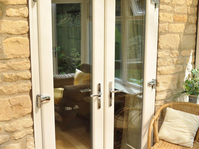 installers of doors Buckinghamshire